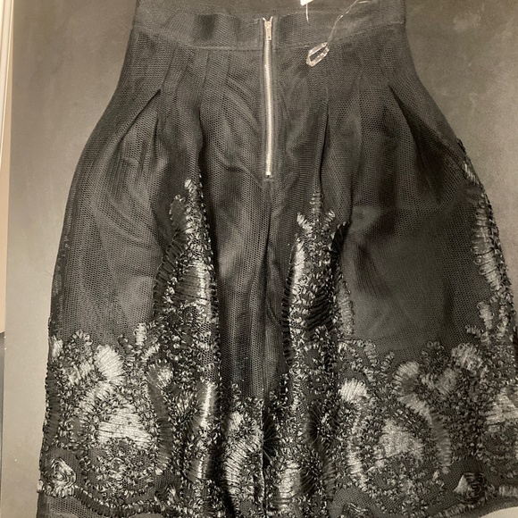 Skirt - Picture 4 of 6